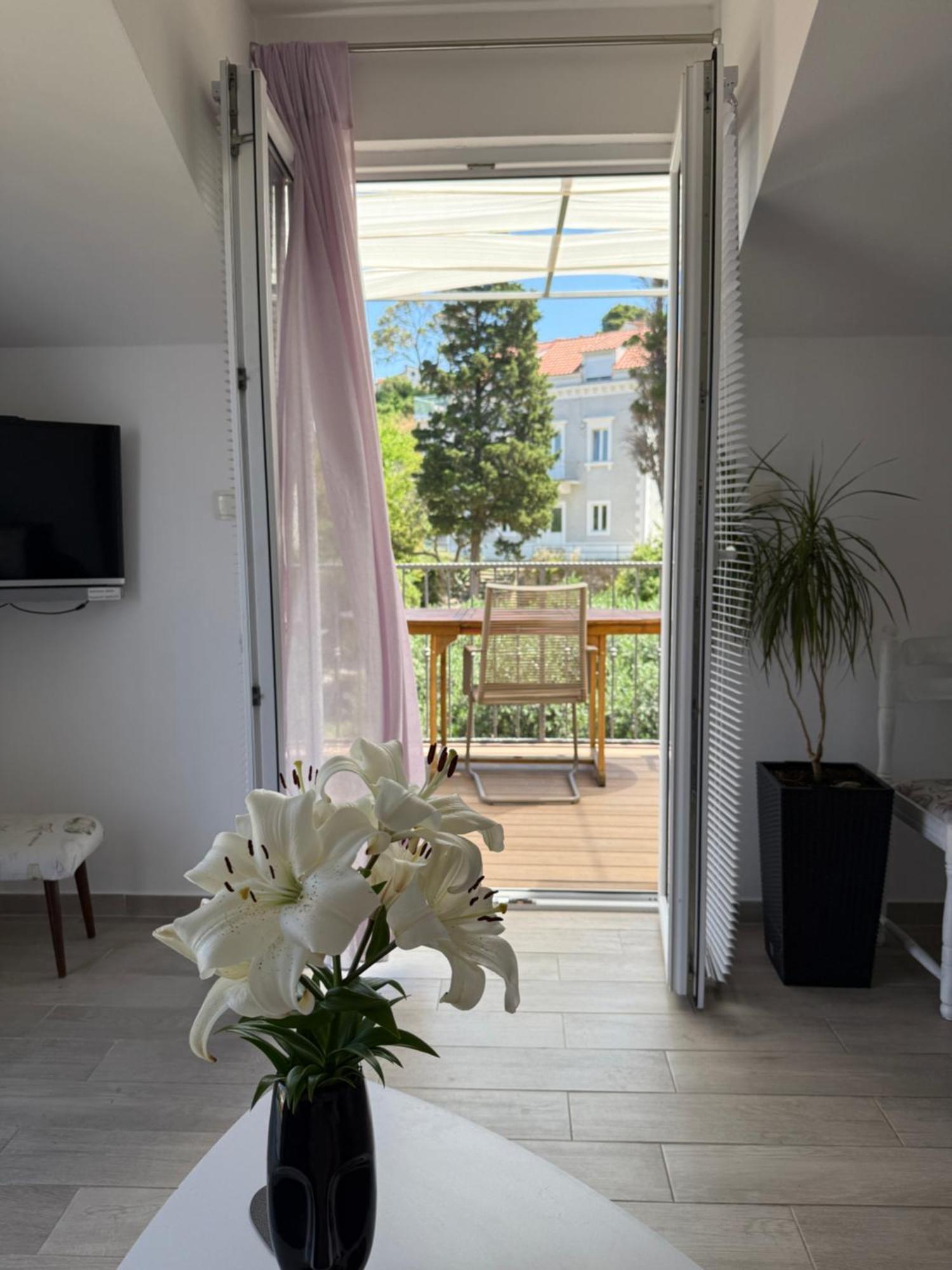 Apartmani Stambuk Jelsa  Εξωτερικό φωτογραφία