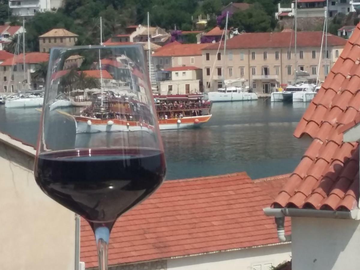Apartmani Stambuk Jelsa  Εξωτερικό φωτογραφία